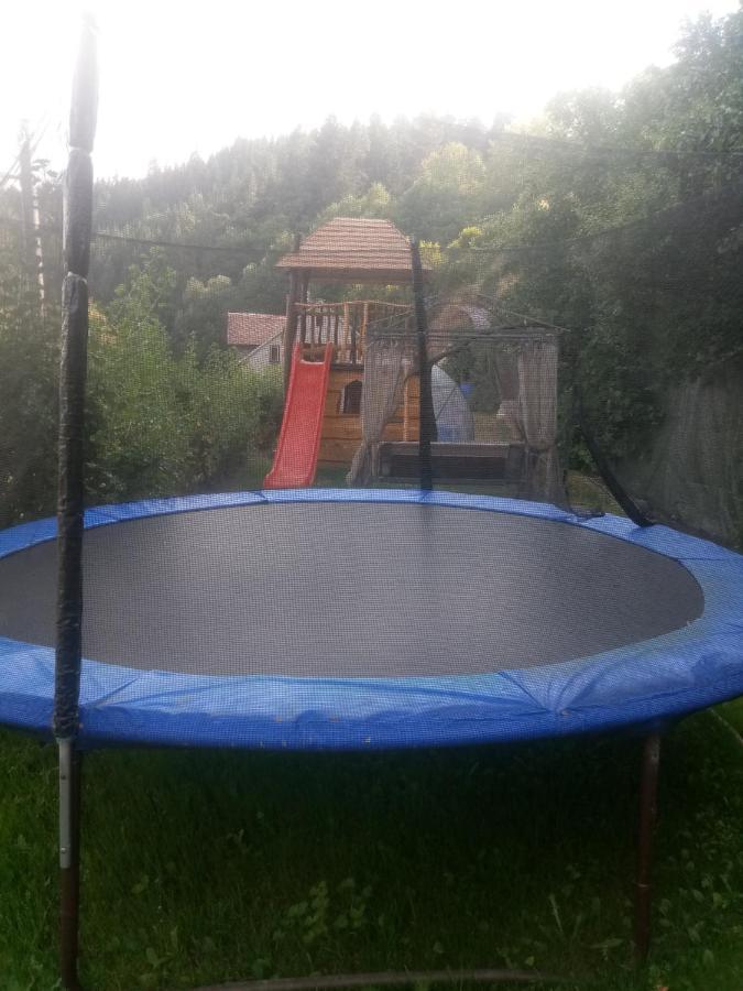 Penzion Apartmany Becov Bečov nad Teplou Exterior foto