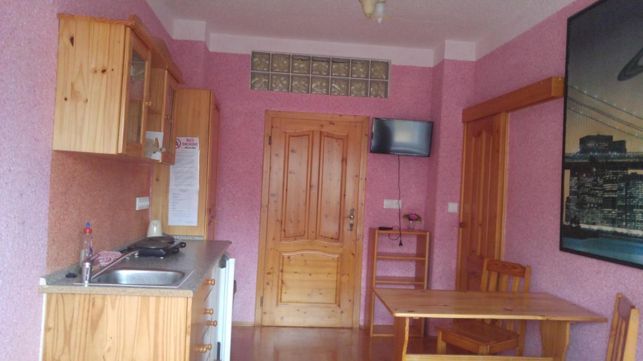 Penzion Apartmany Becov Bečov nad Teplou Exterior foto