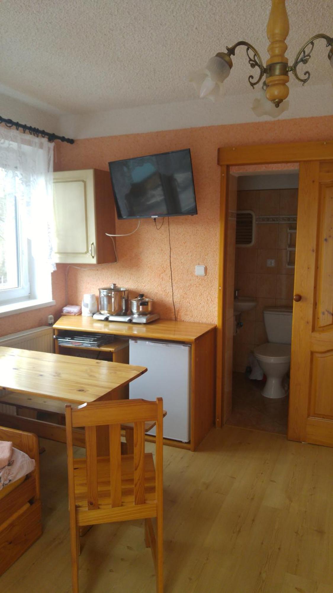 Penzion Apartmany Becov Bečov nad Teplou Exterior foto