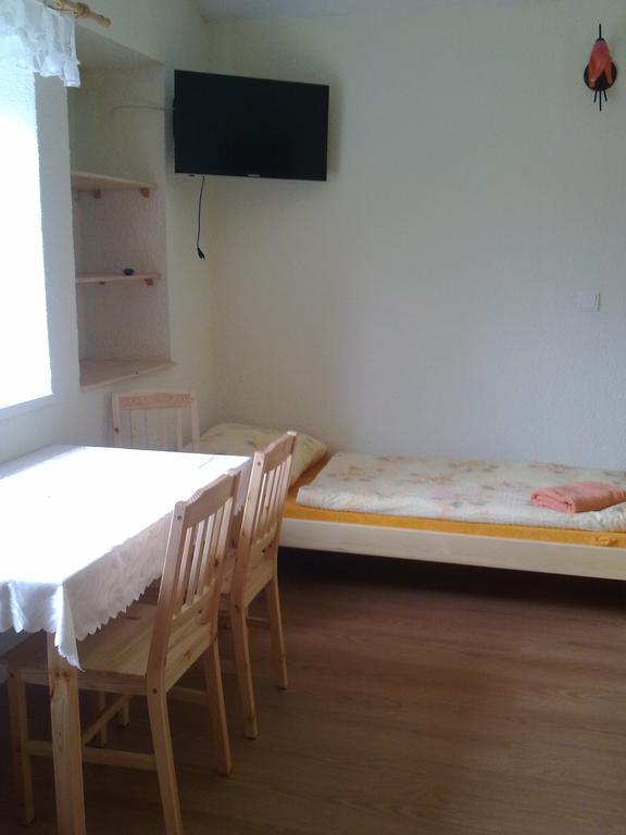 Penzion Apartmany Becov Bečov nad Teplou Exterior foto